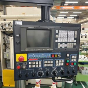 Máy phay MAKINO AHNC-74